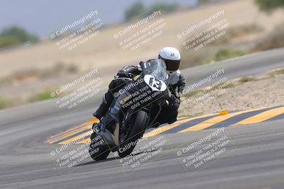 media/Sep-30-2023-SoCal Trackdays (Sat) [[636657bffb]]/Turn 15 (1120am)/